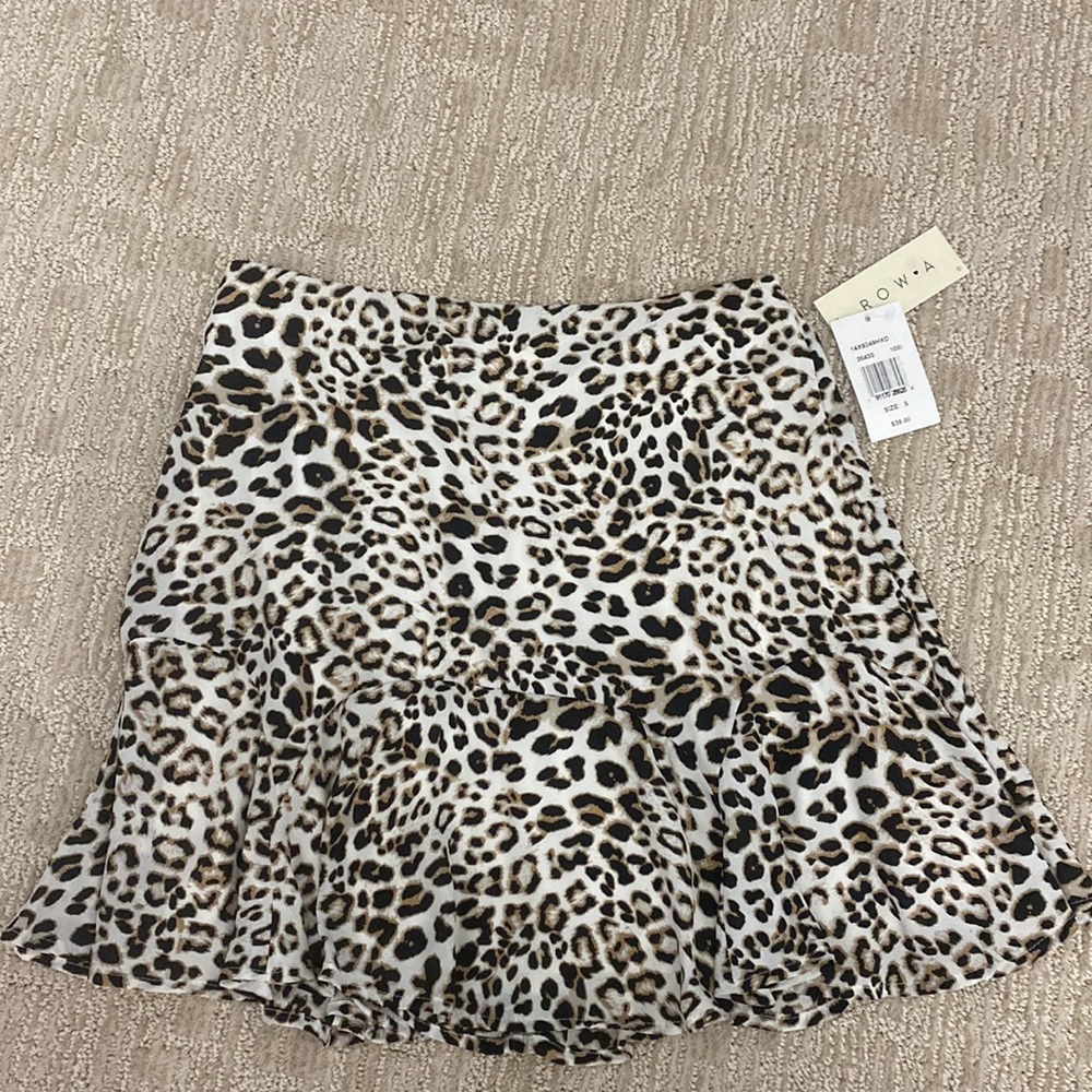 Cheetah print mini skirt